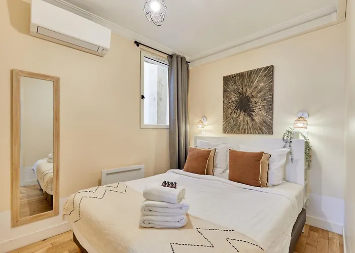 Residence Grands Boulevards By Studio Prestige